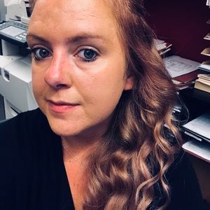 Meet your Posher, Renee